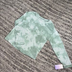 tie-dye loose fit comfy shirt